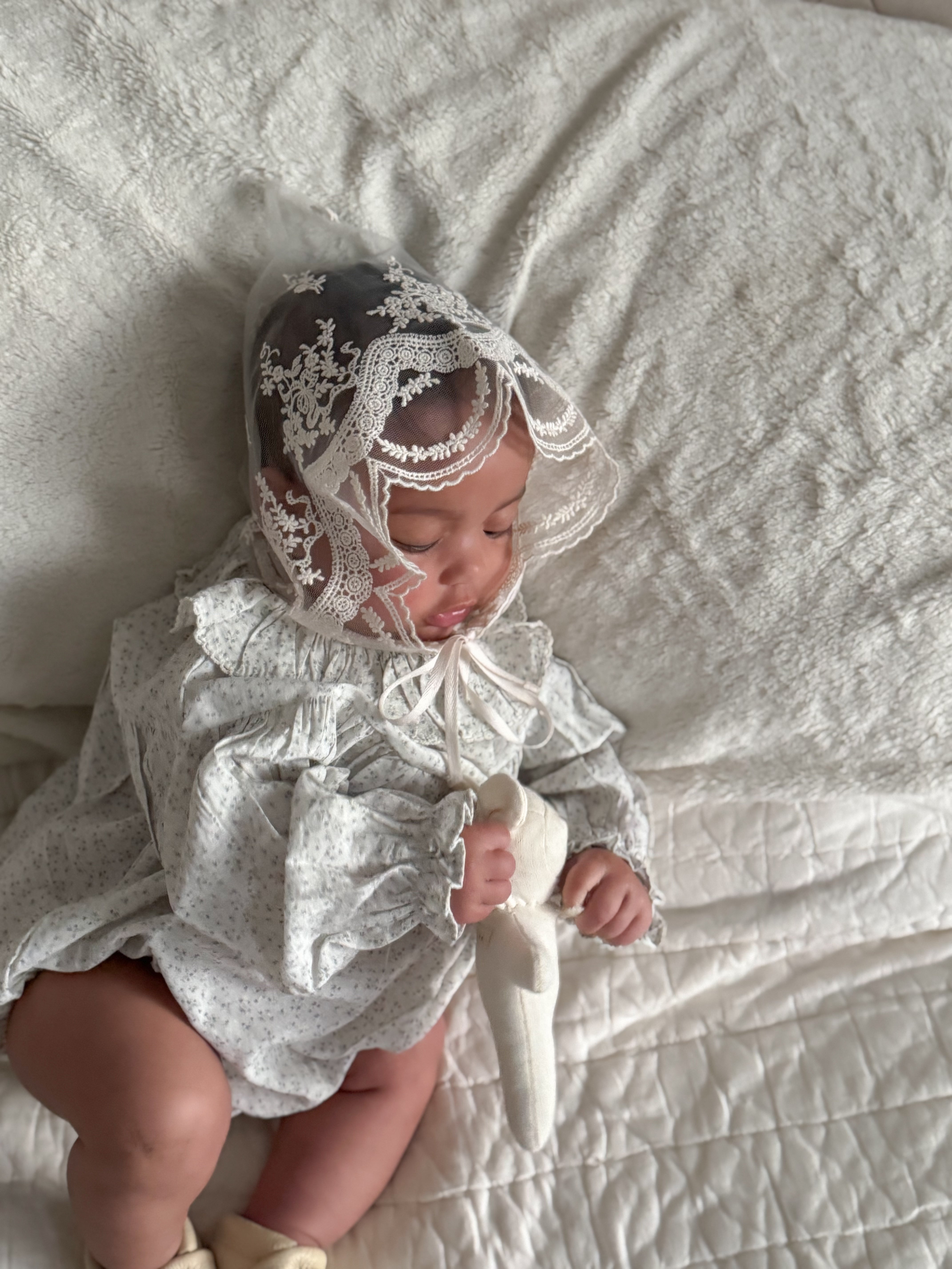 Classic Embroidery Bonnet