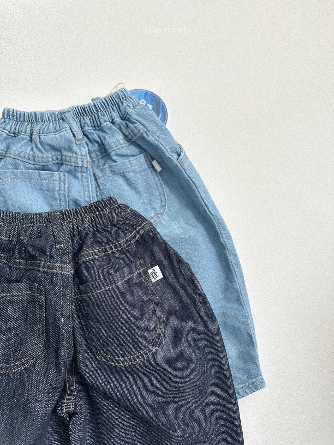 Turtle Pintuck Pants