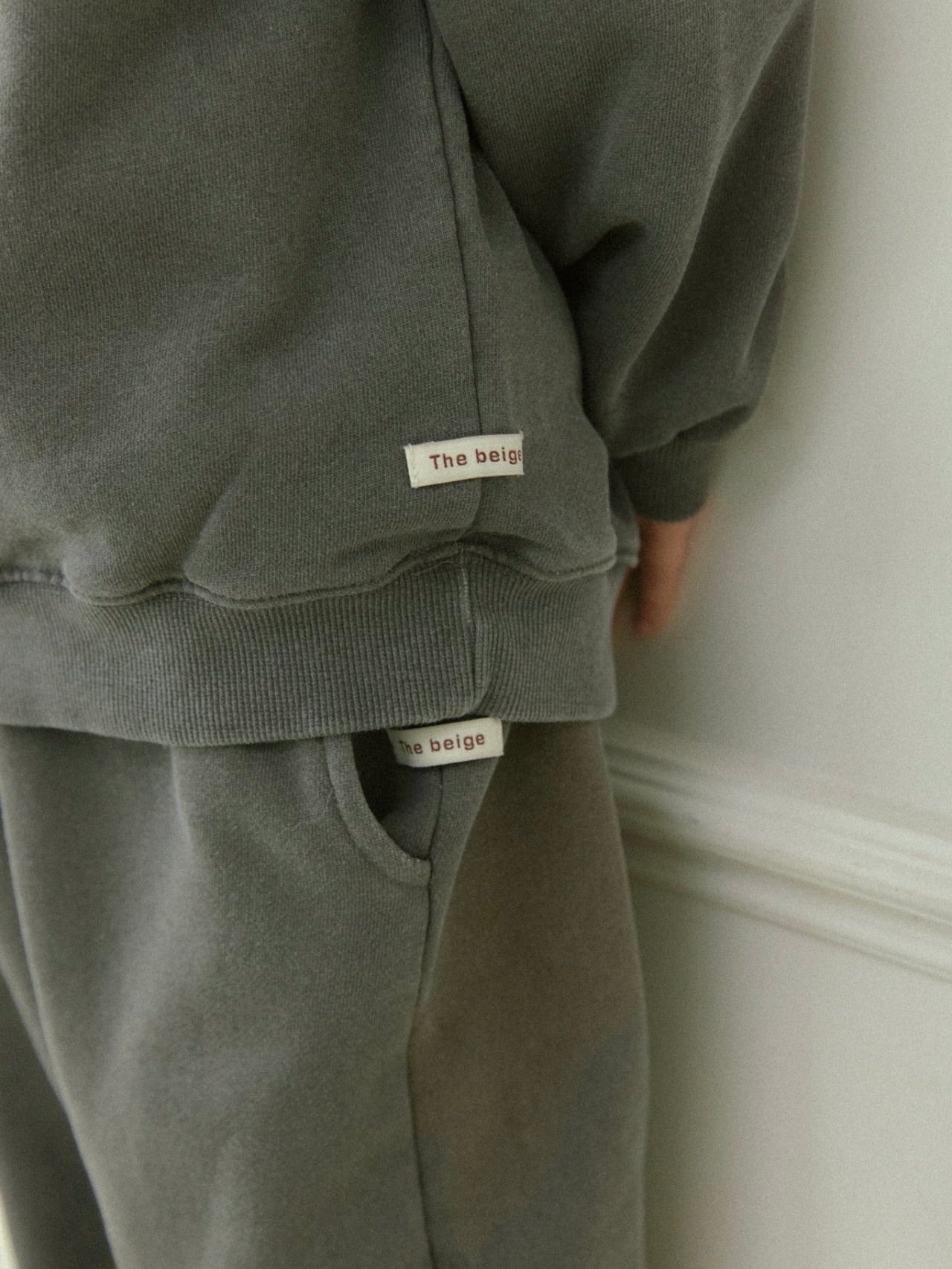 Pigment jogger pants