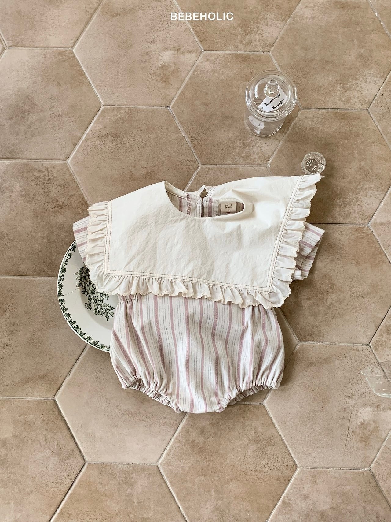 Cozy frill rompers