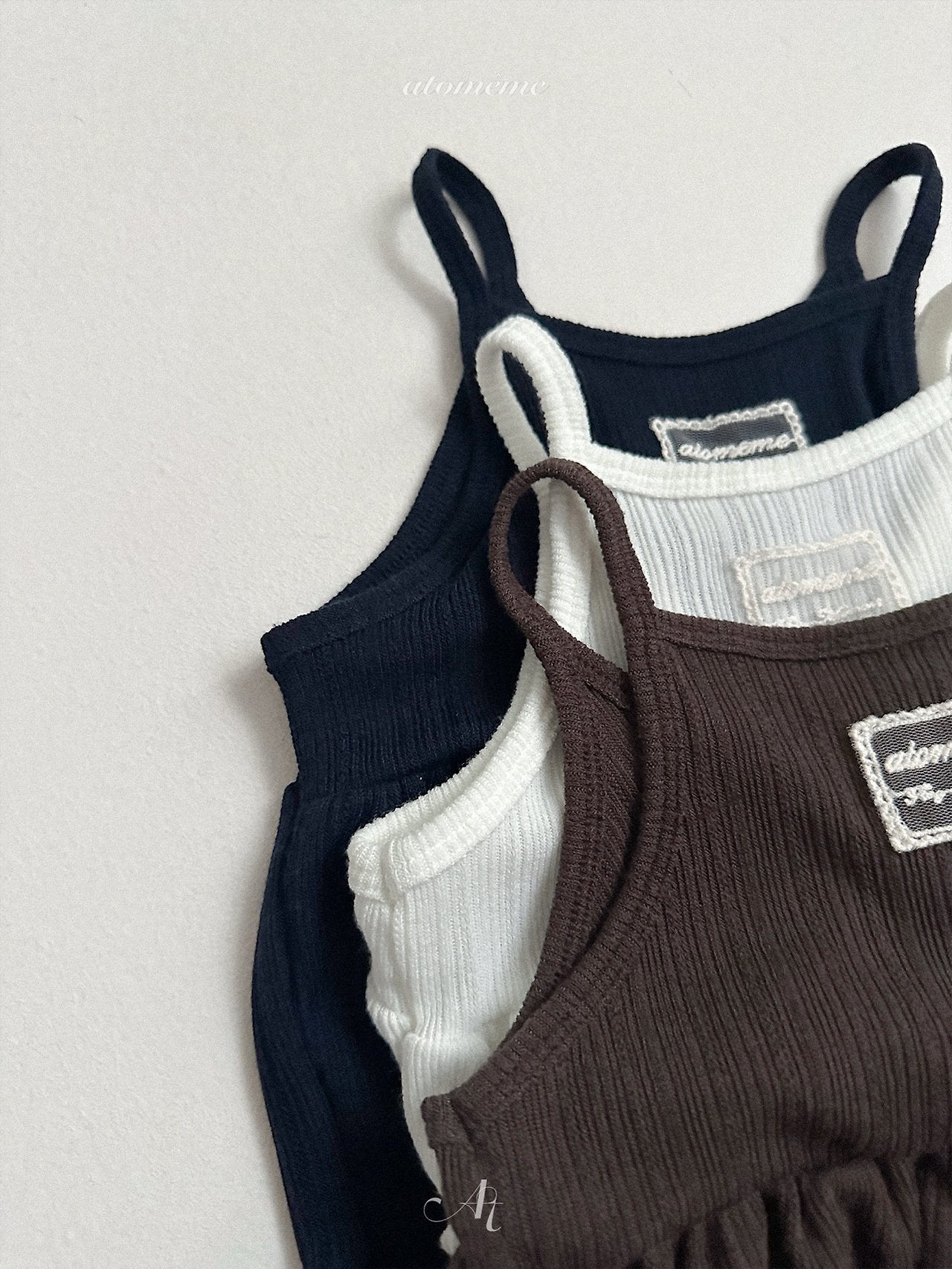 Clay bustier
