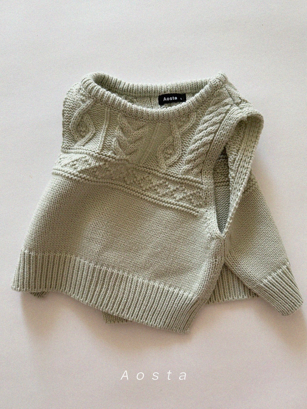 Knit vest