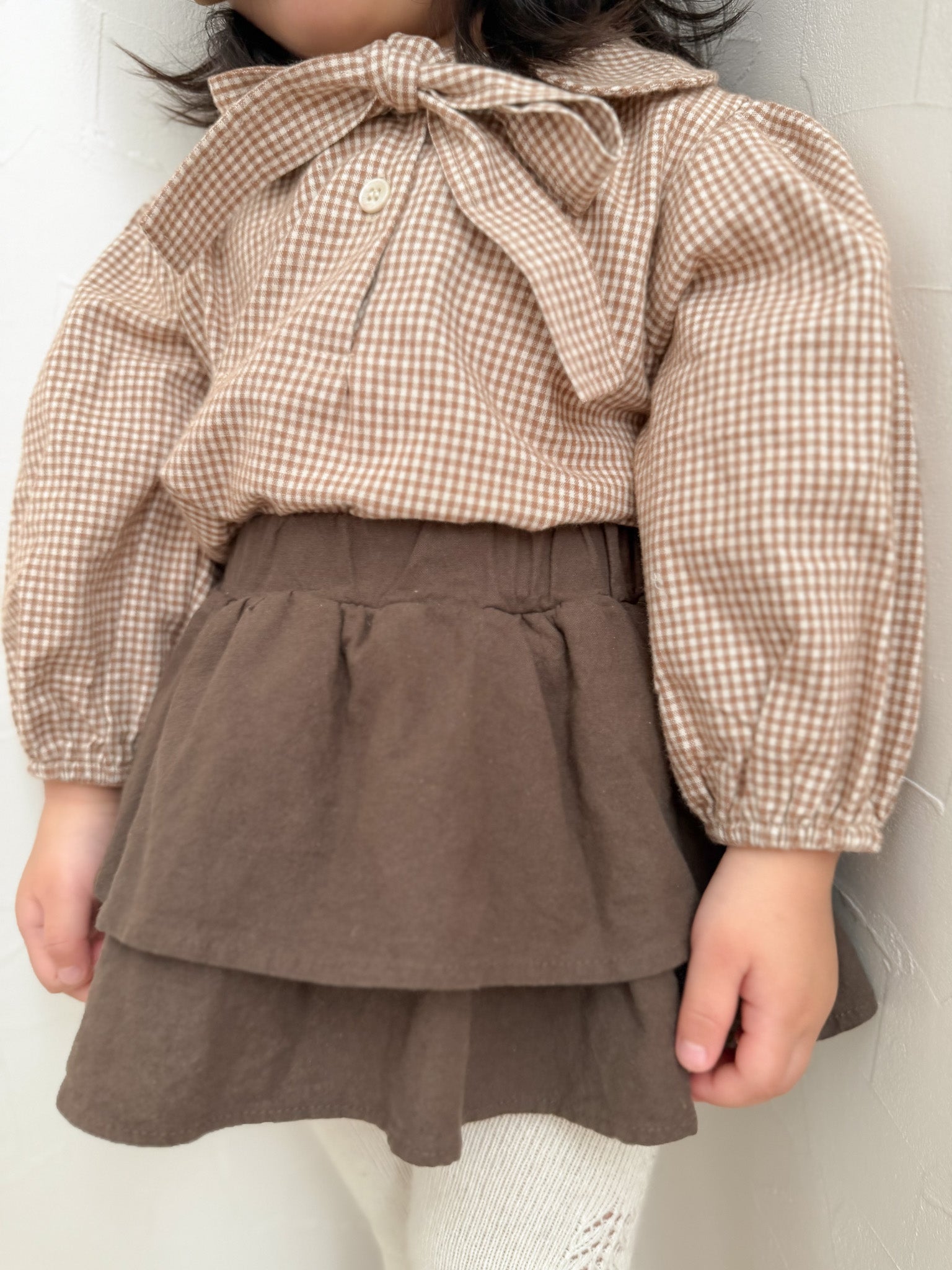 Ribbon collar blouse