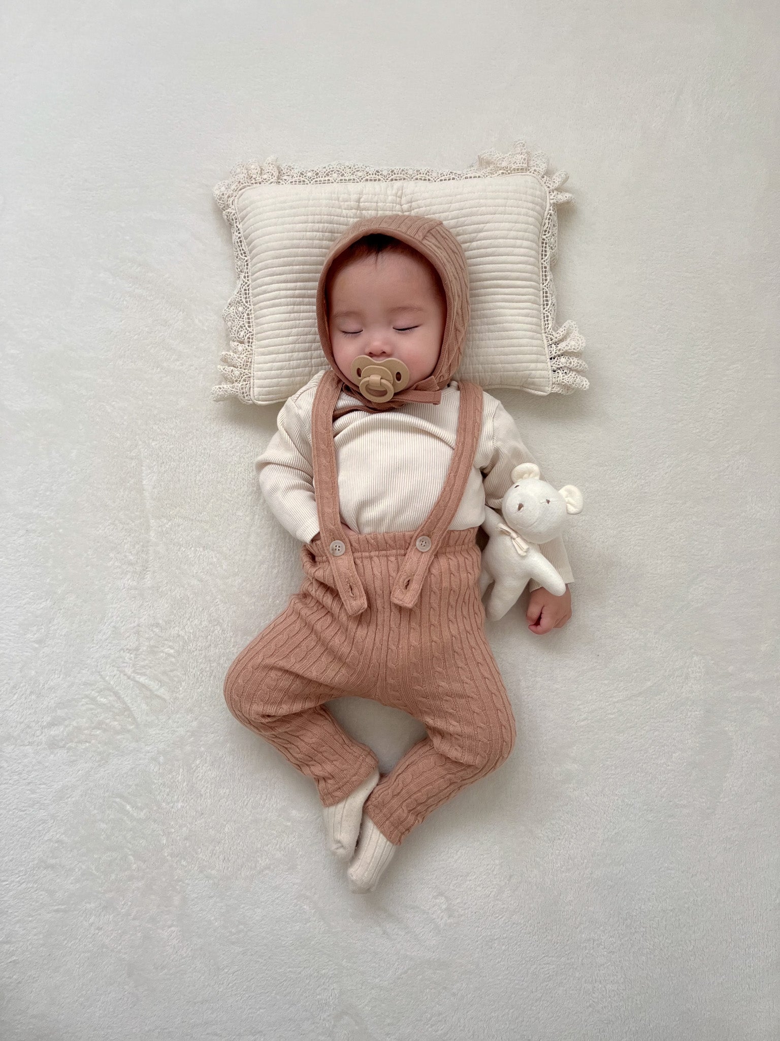 Ellis knit suspender leggings set