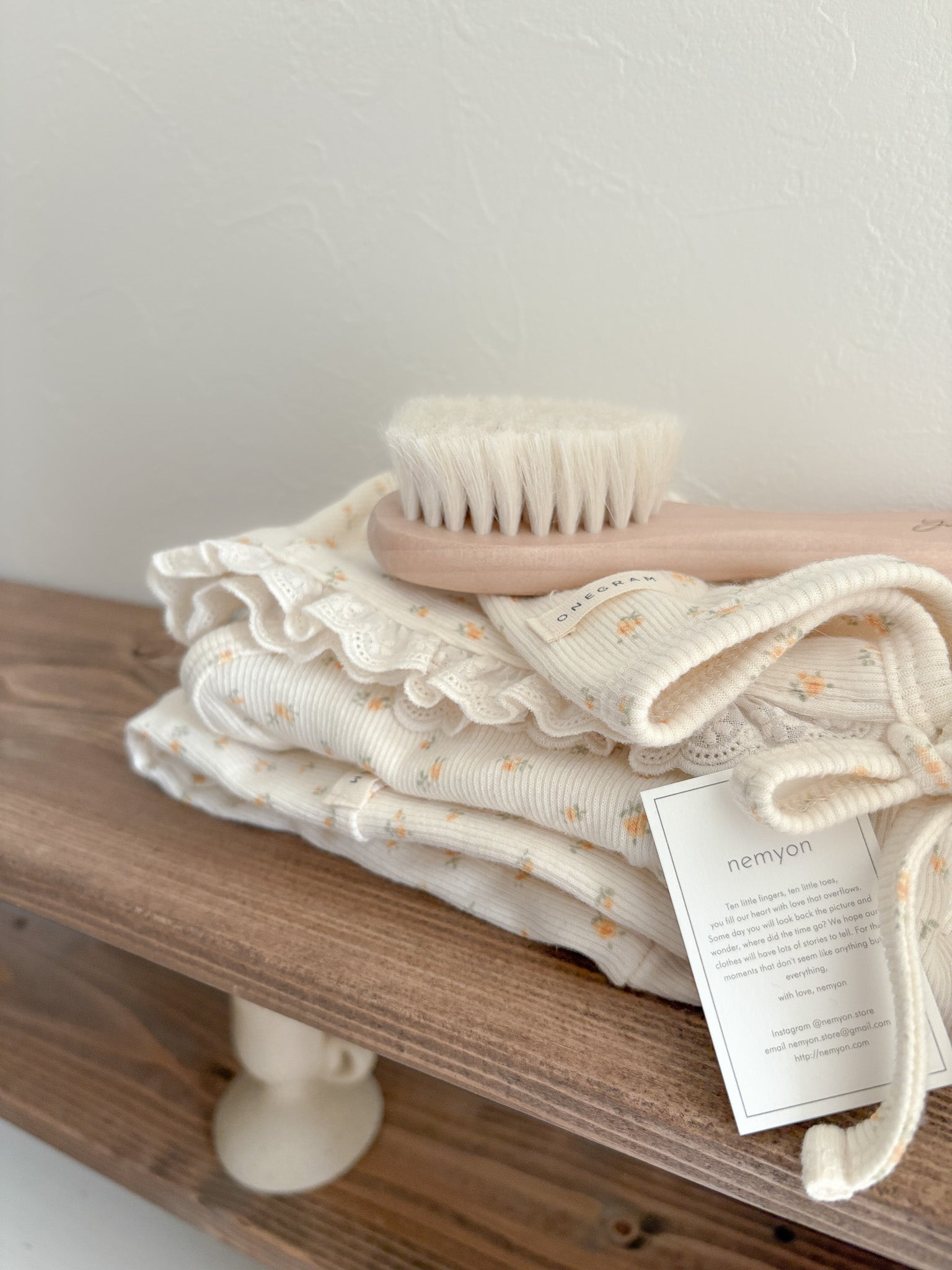 Petit flower bodysuit