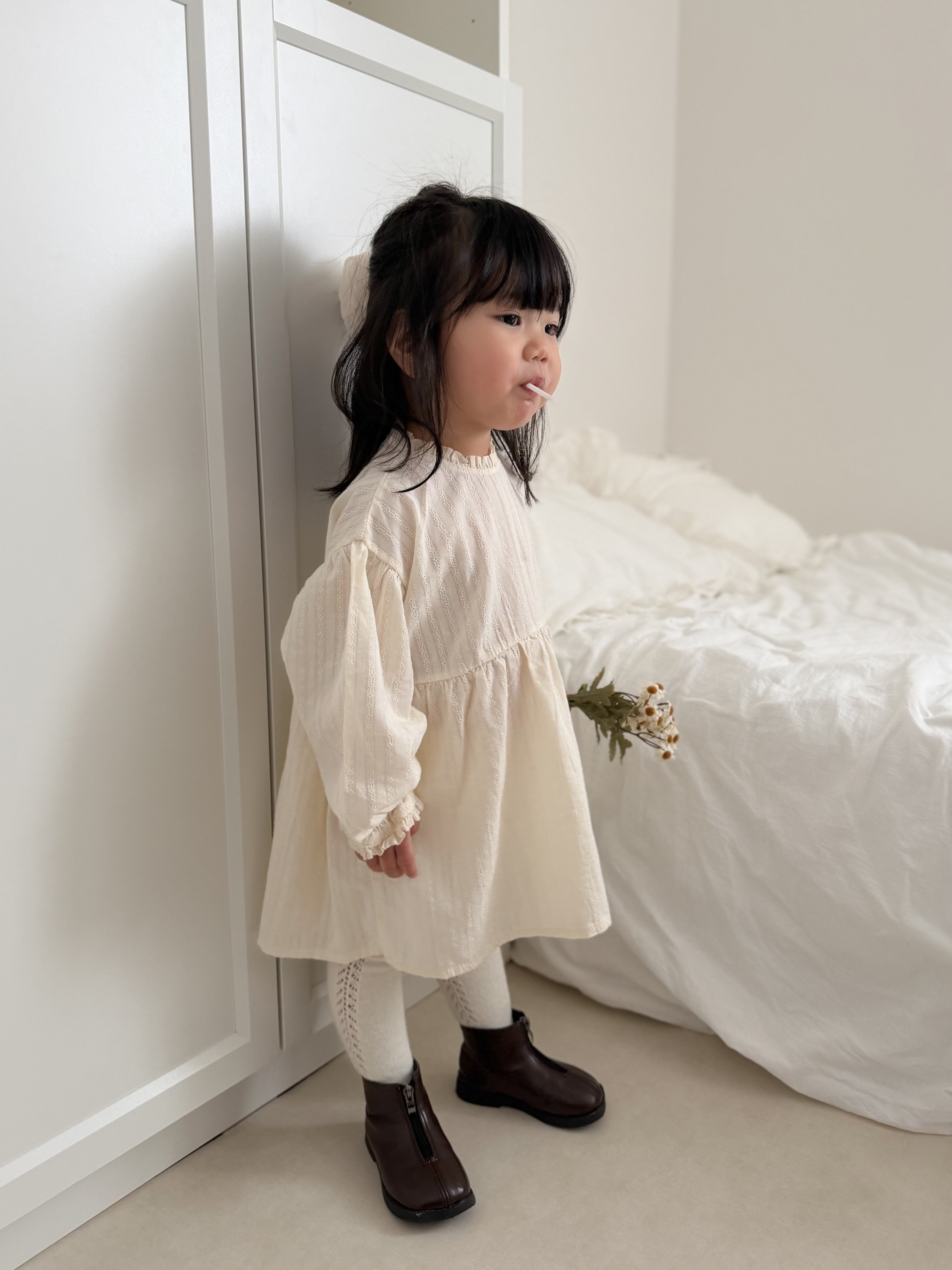 Balloon sleeve one piece