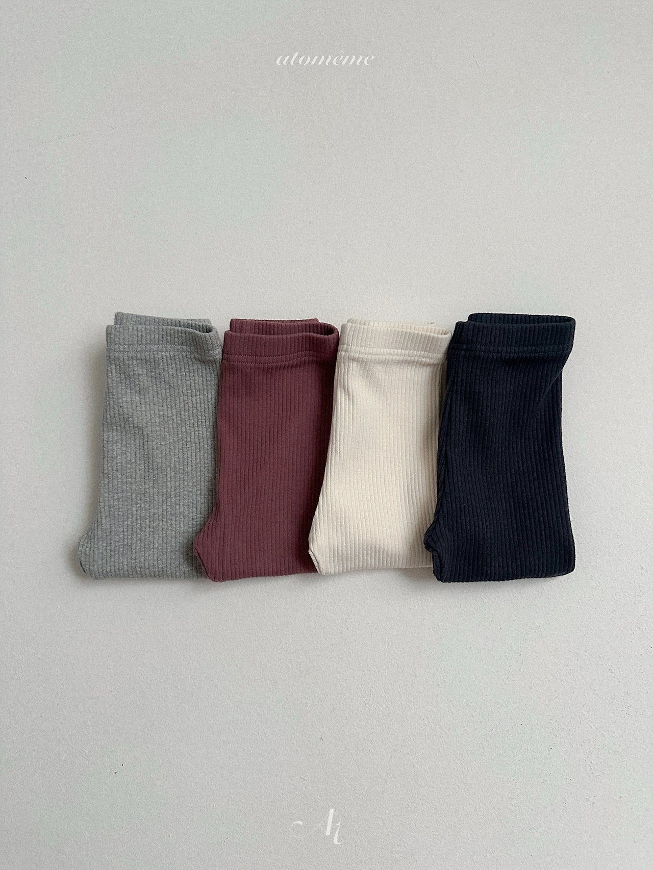 Milky rib leggings