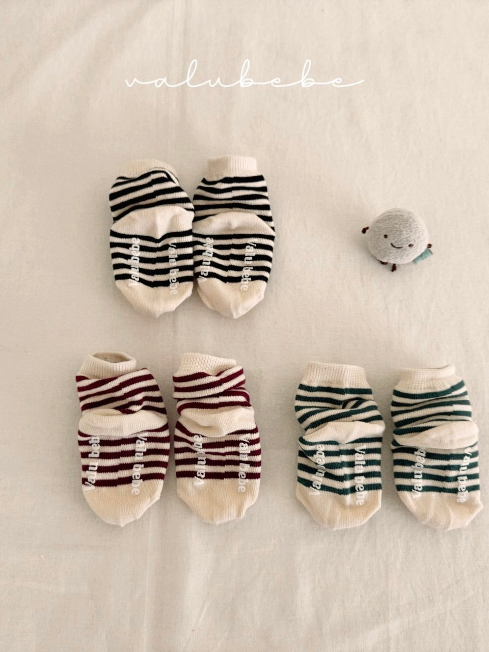 Stripe ribbed socks set