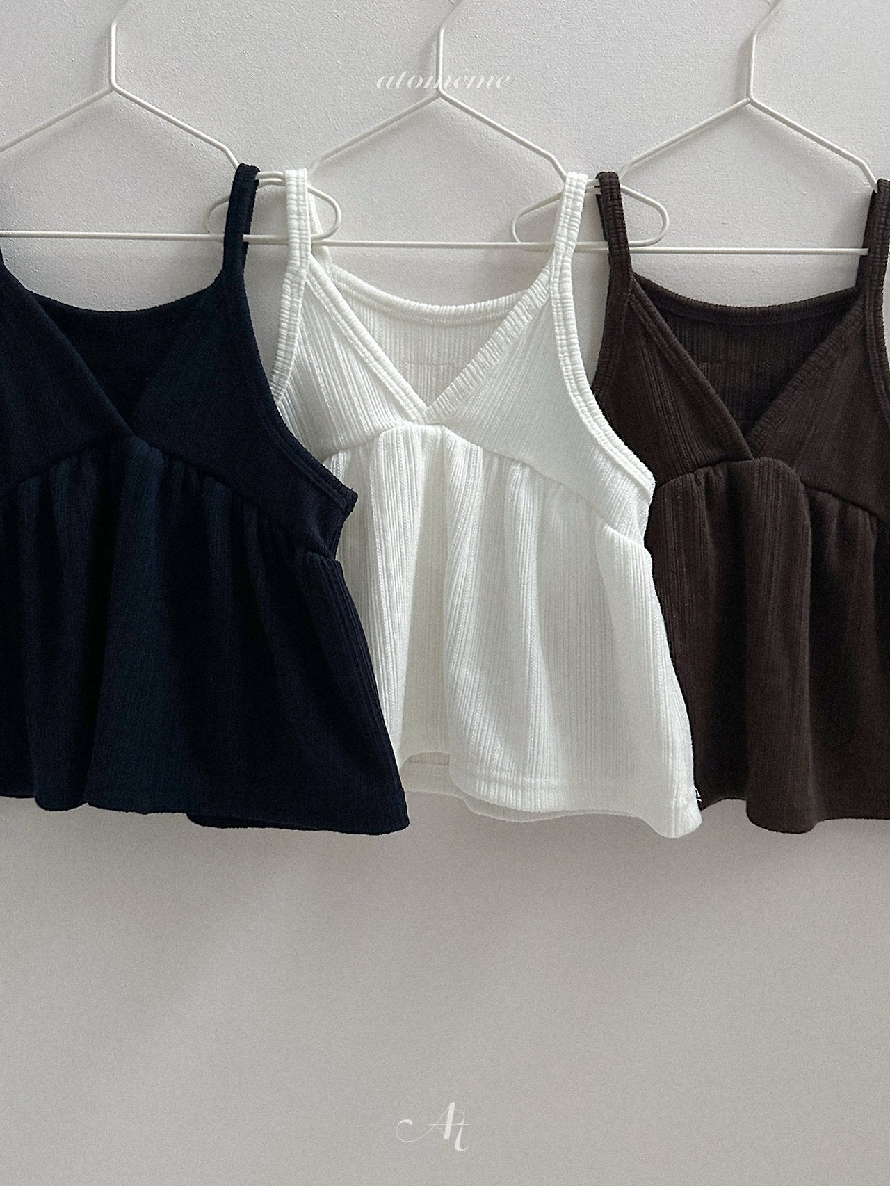 Clay bustier