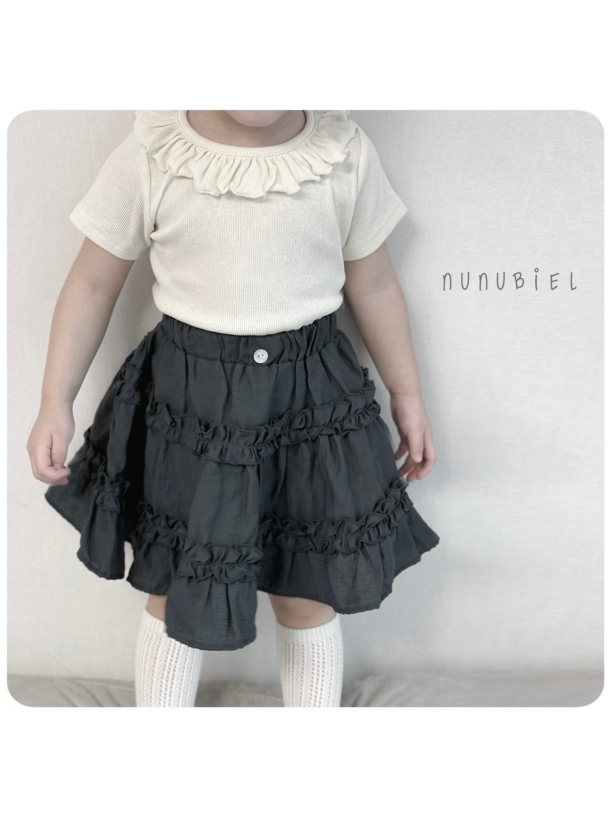 Ribbed frill T shirts