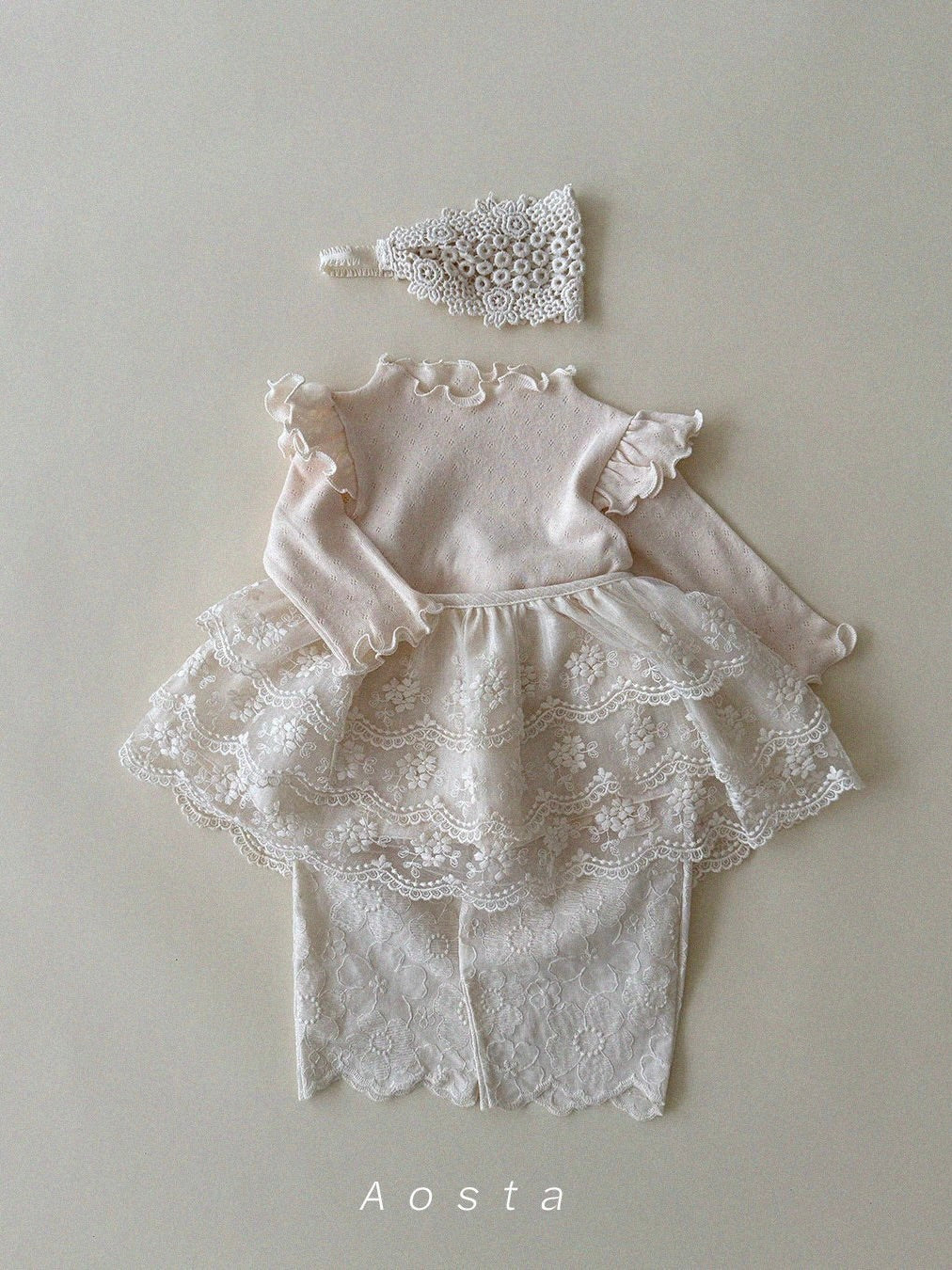 Lace ribbon skirt
