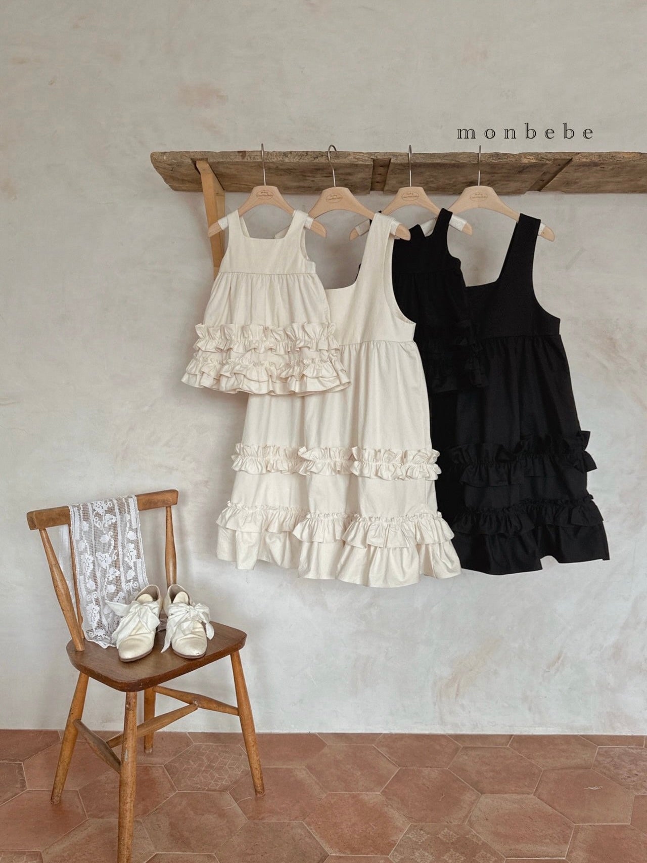 Mono frill one piece