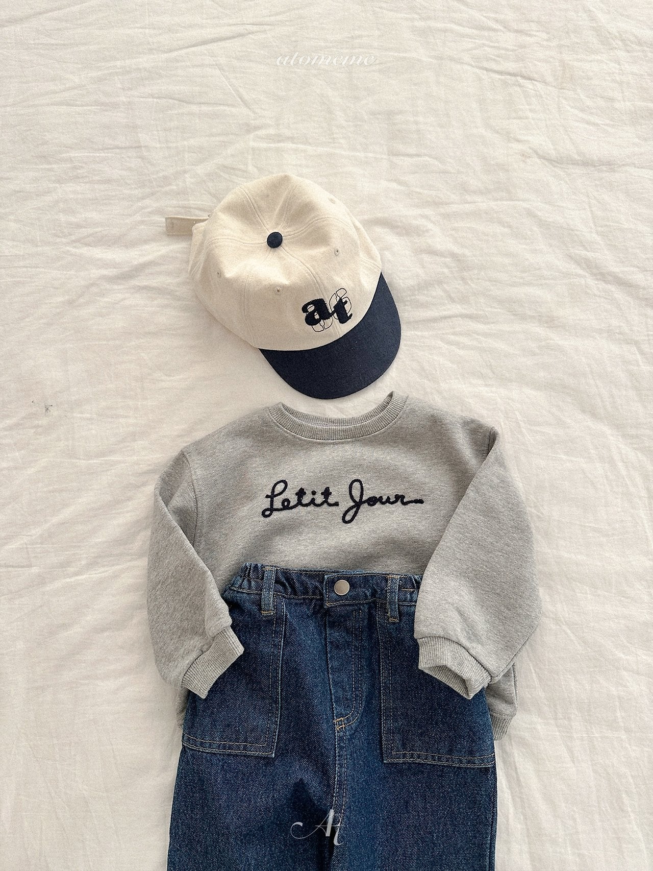 Petit jour sweatshirt