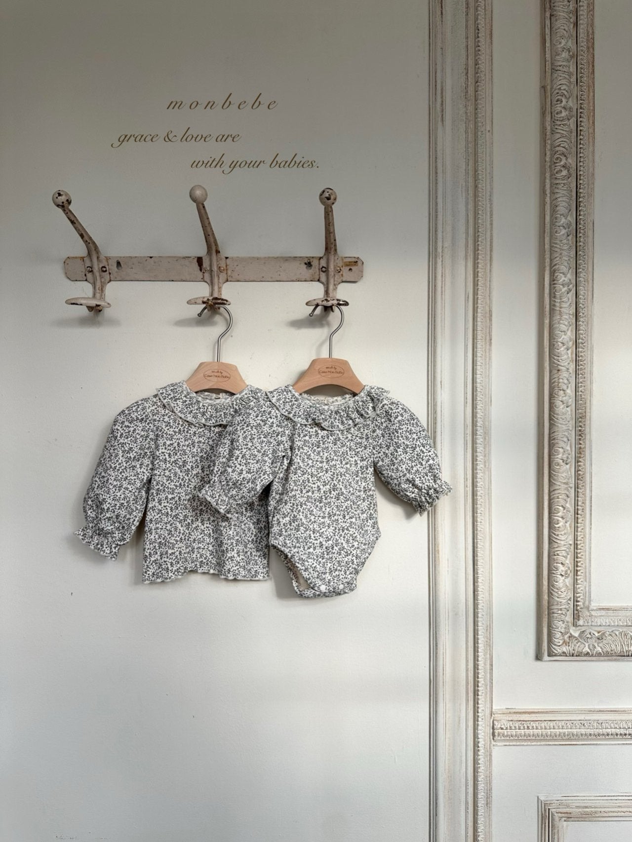 Natural frill rompers