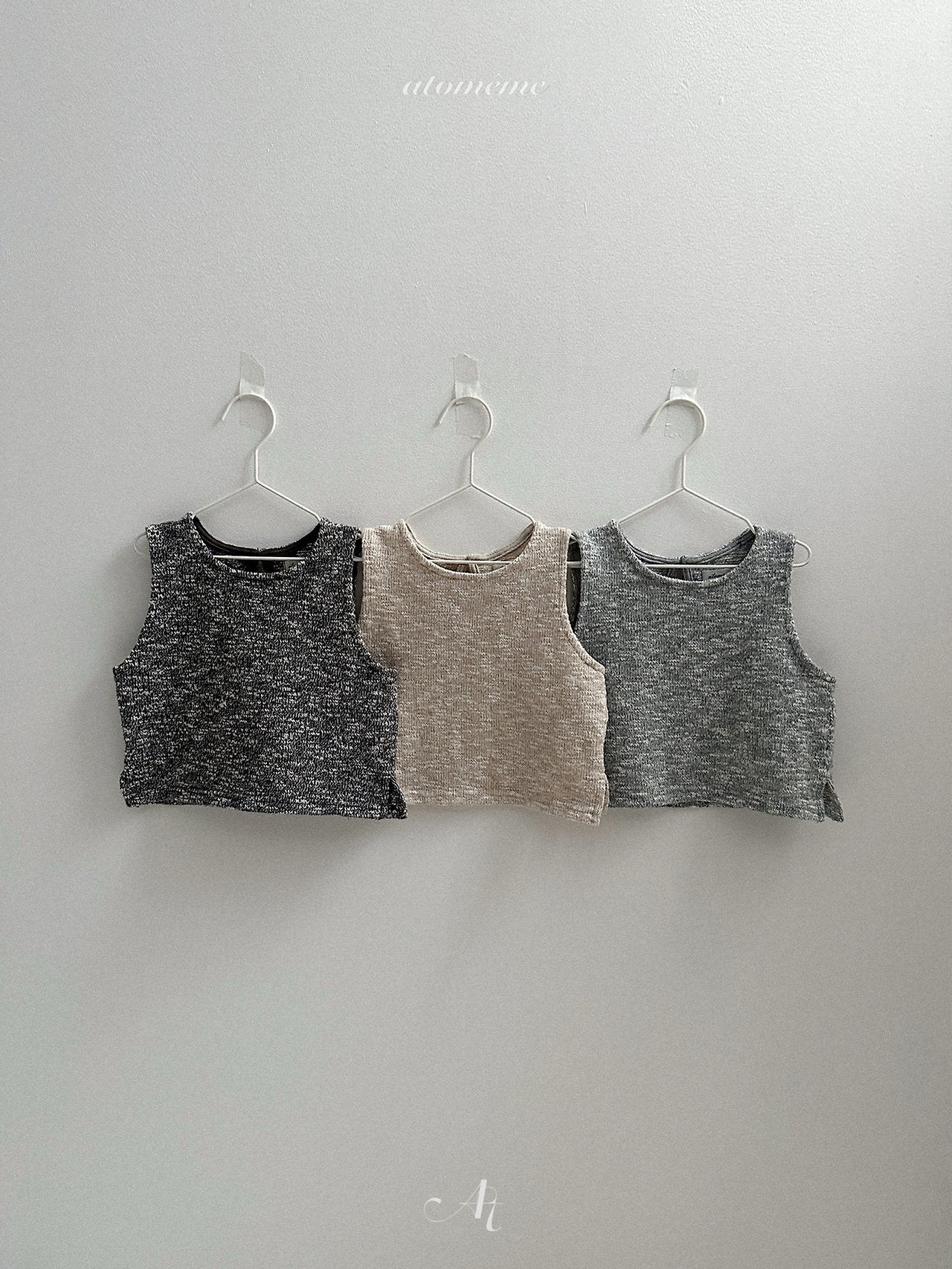 Nut wool vest