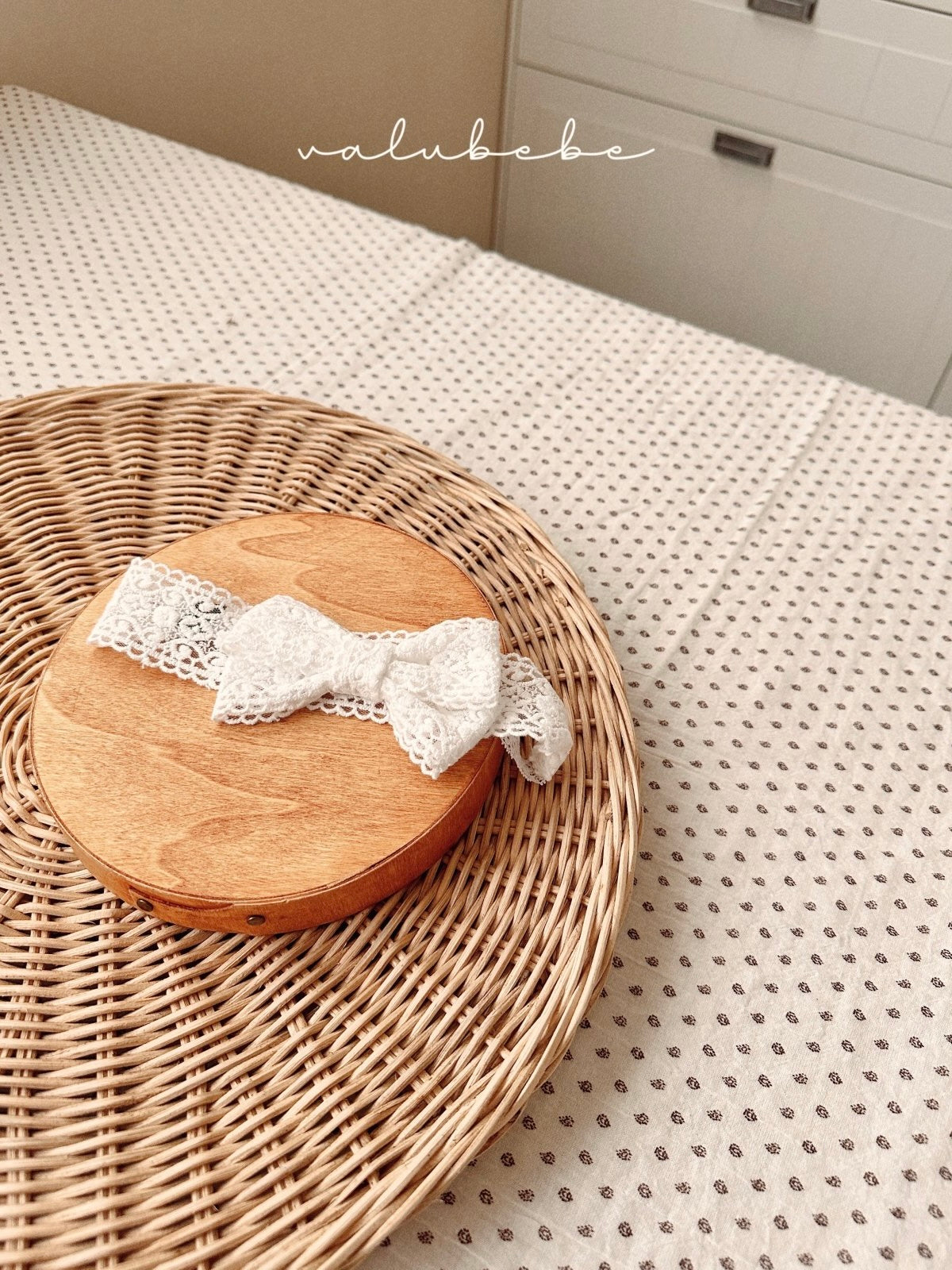 Lace ribbon headband