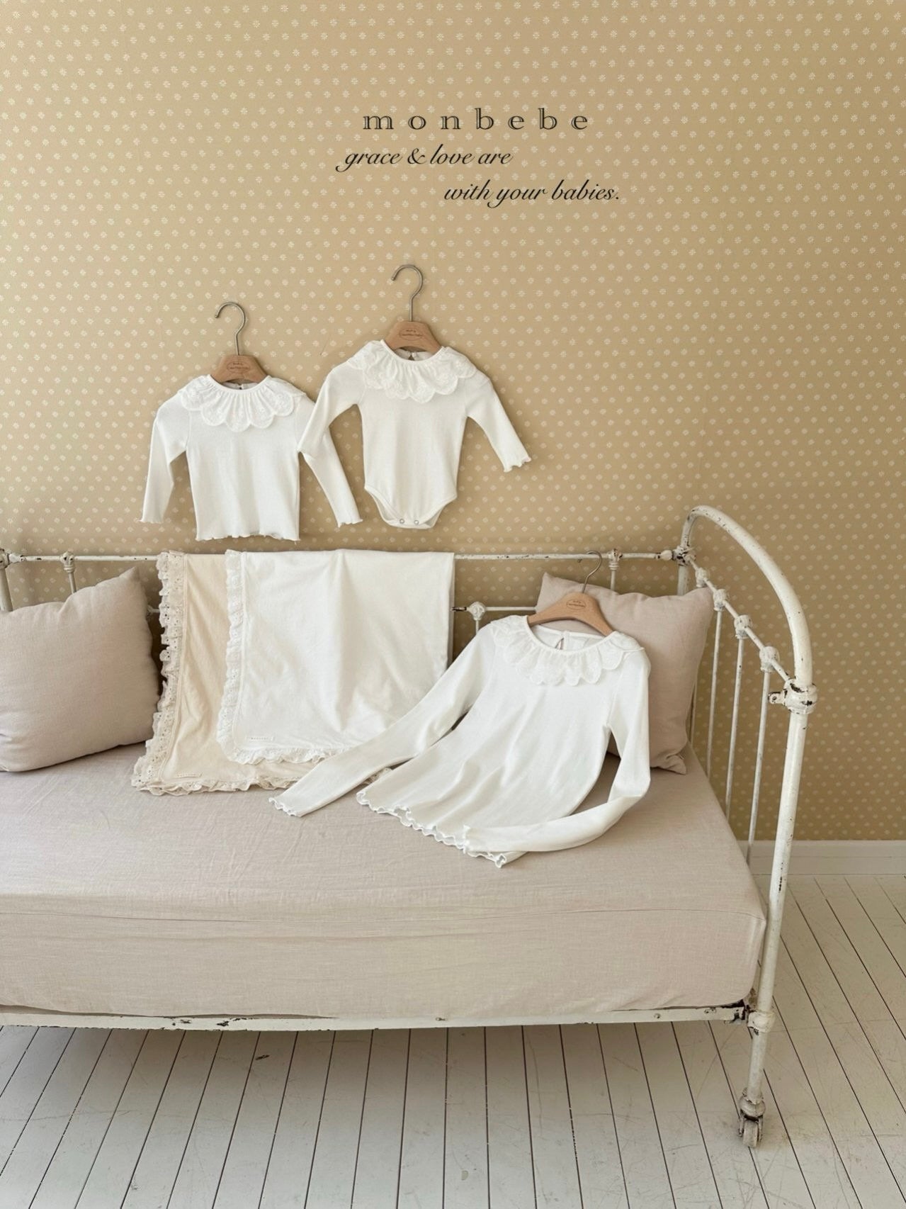 Iris T shirt (adult)