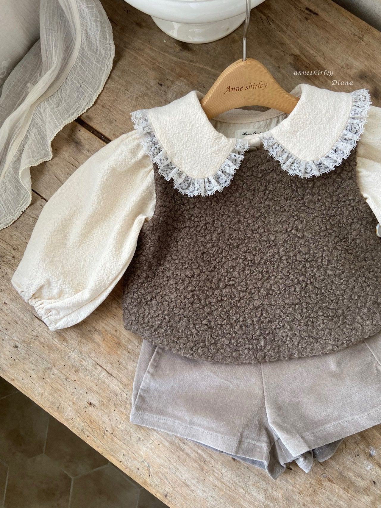 Rosé boa vest