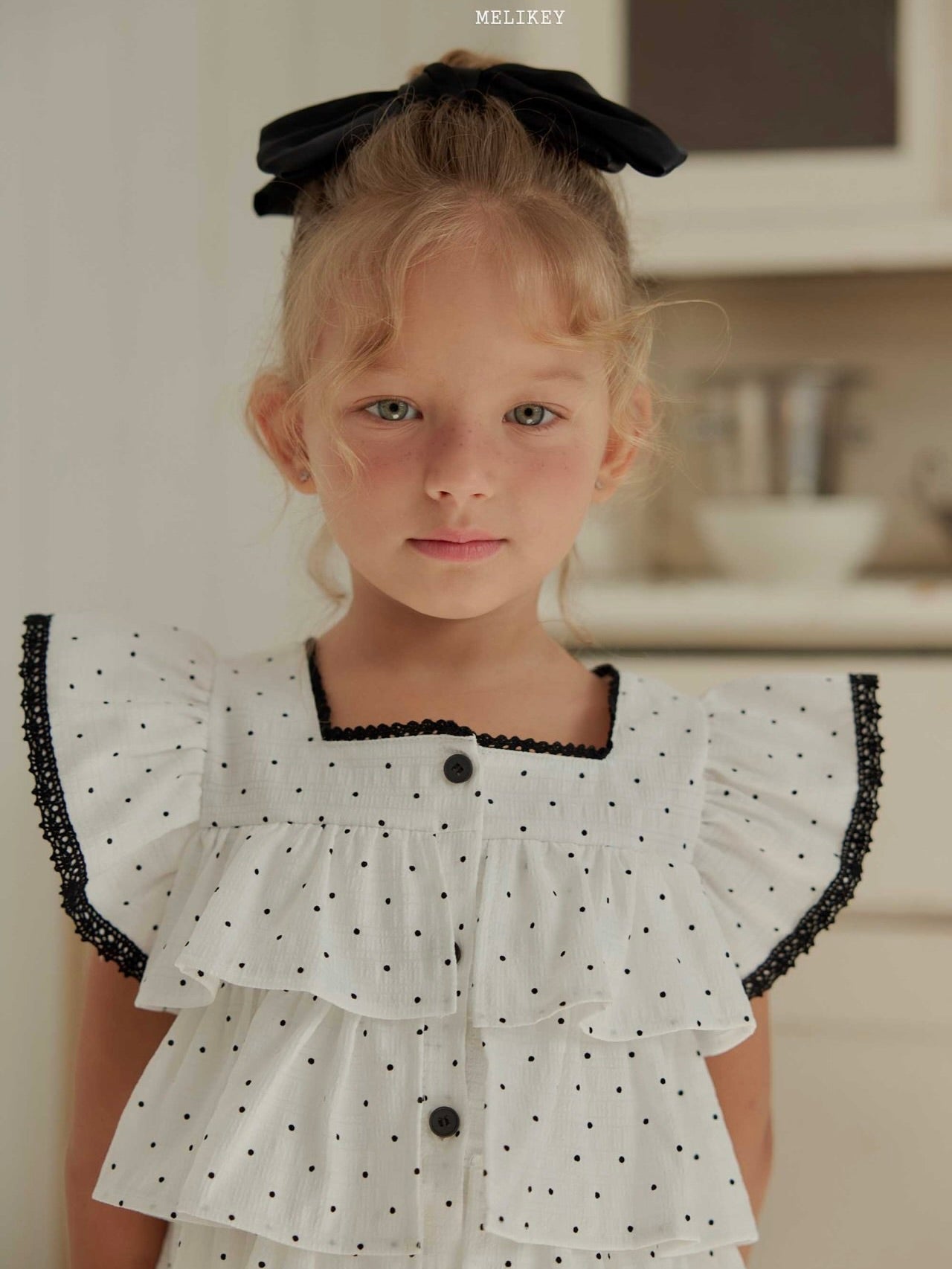 Dot tiered sleeveless top