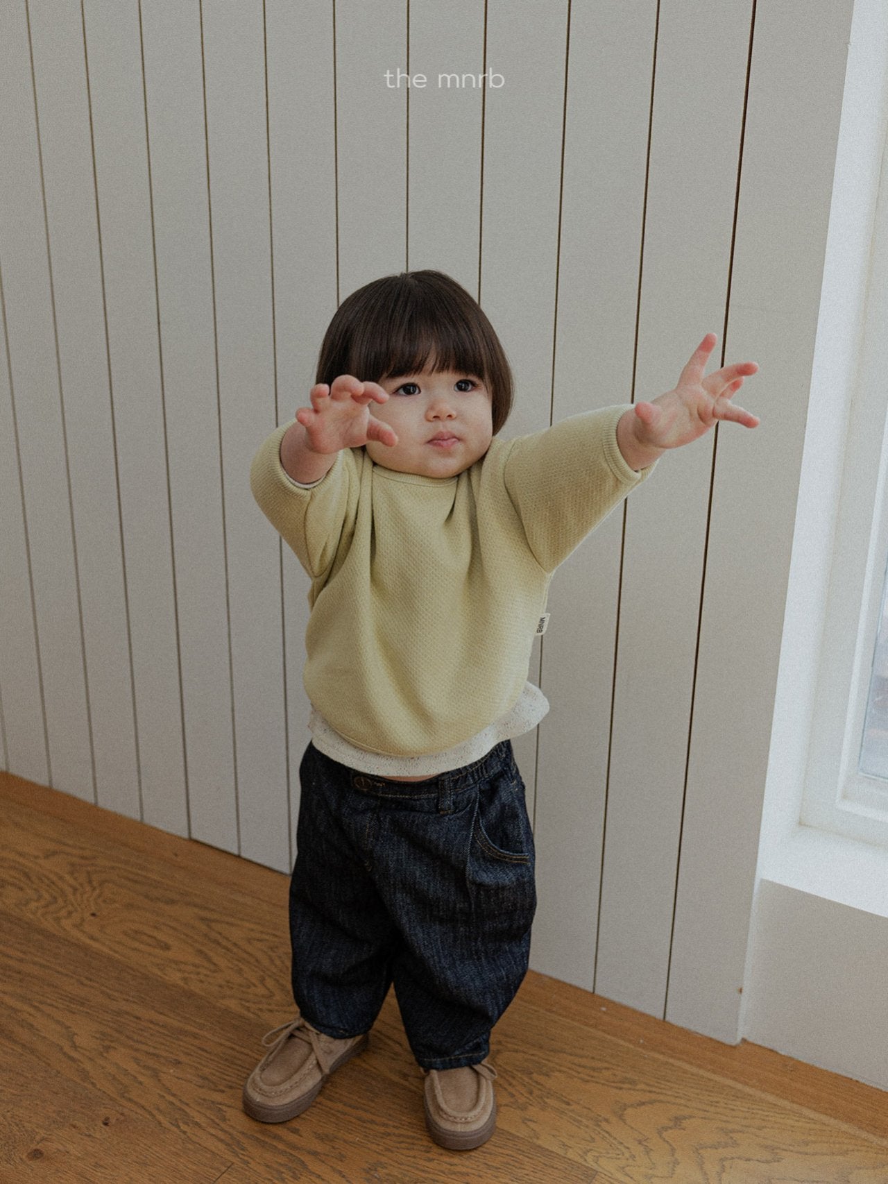 Turtle Pintuck Pants