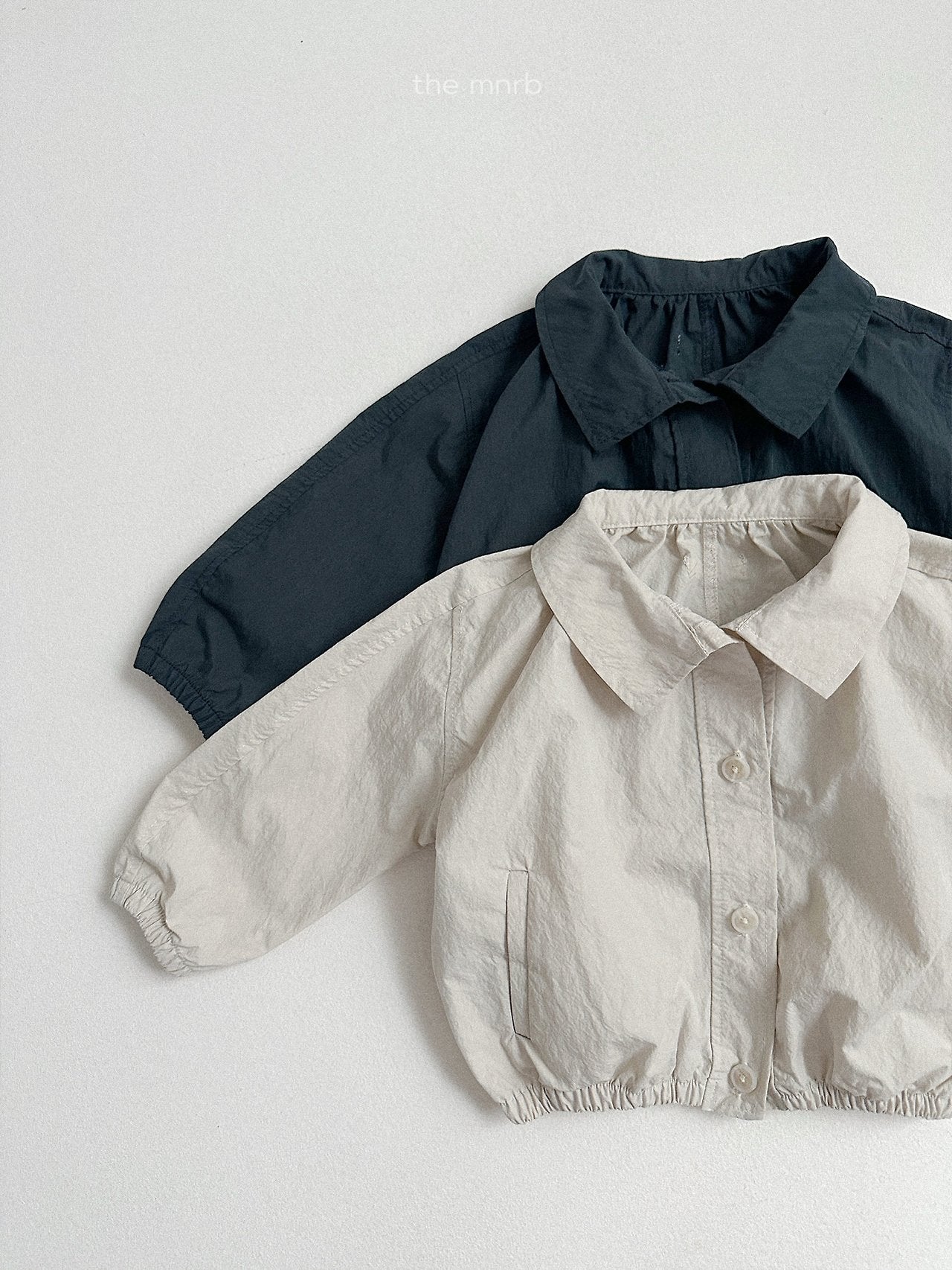 Ruffle short trench