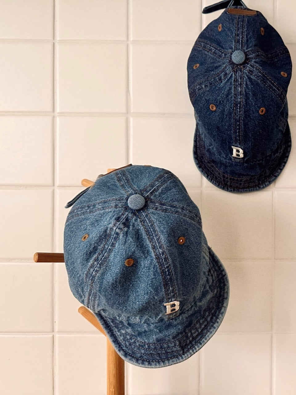 B denim cap