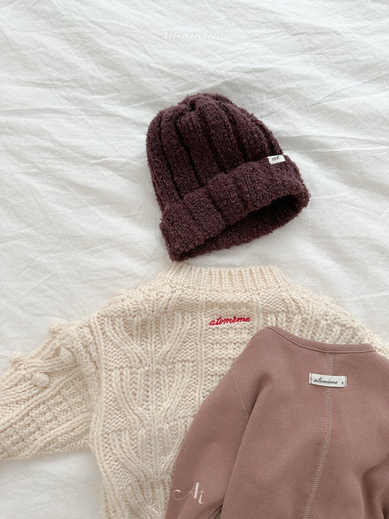 Winter issac T shirt