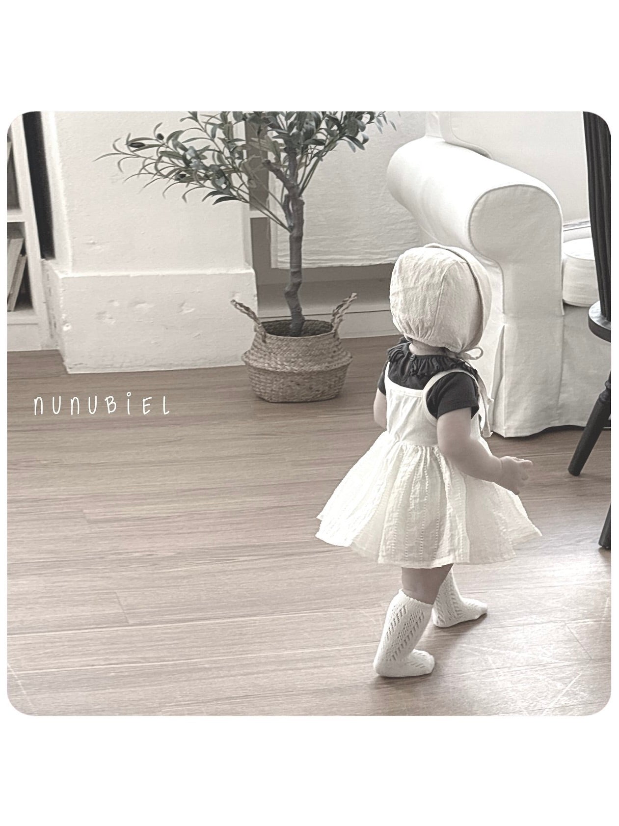 Bebe ribbed frill T shirts