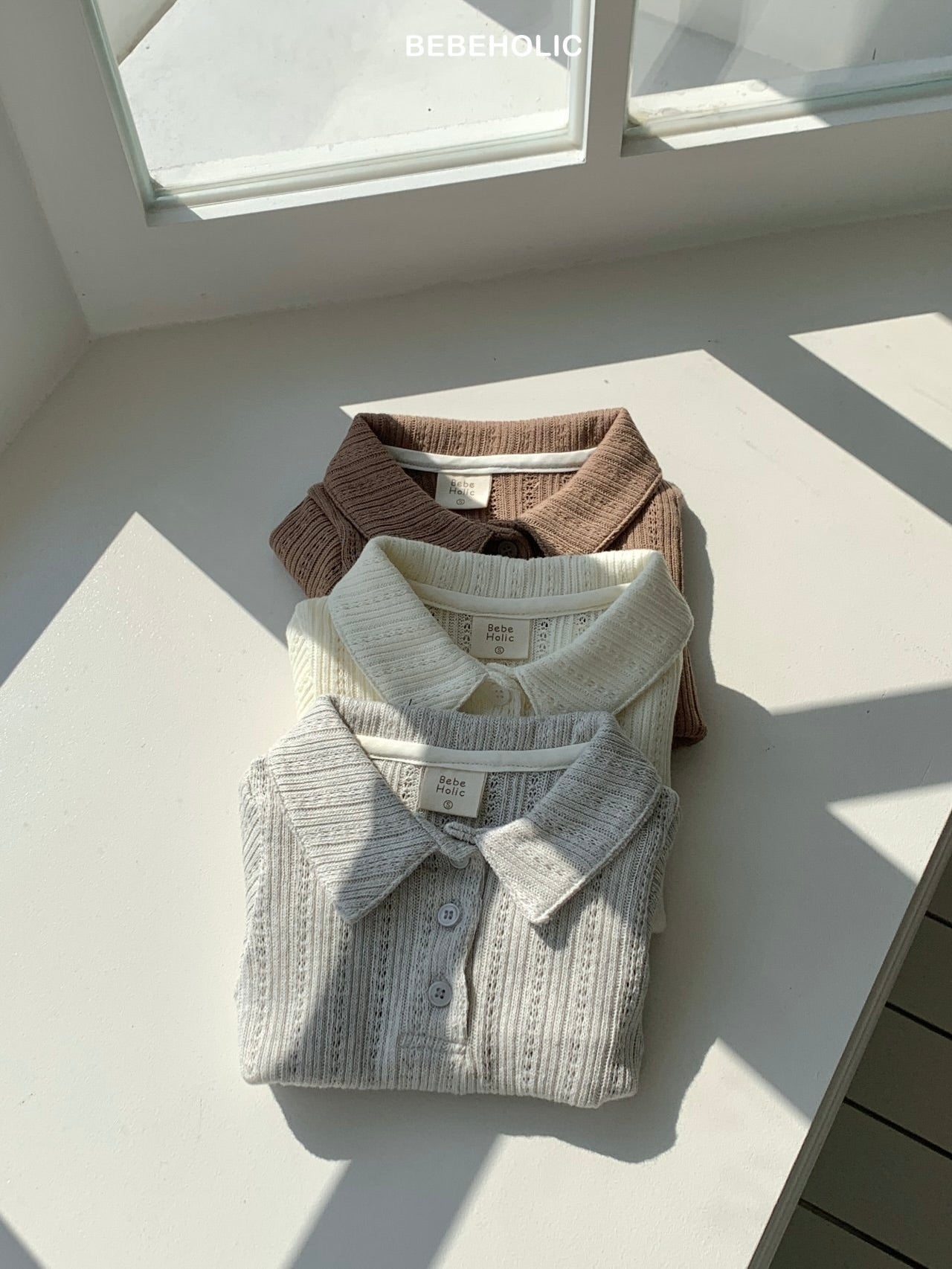 Eyelet soft collar T