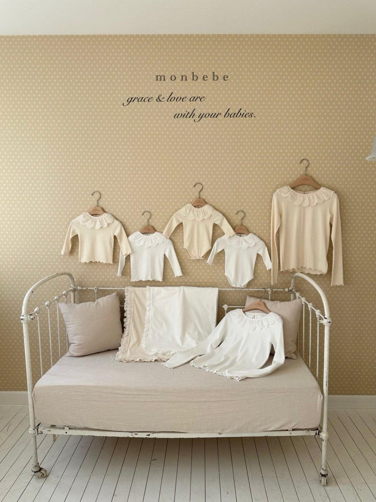 Iris T shirt (adult)