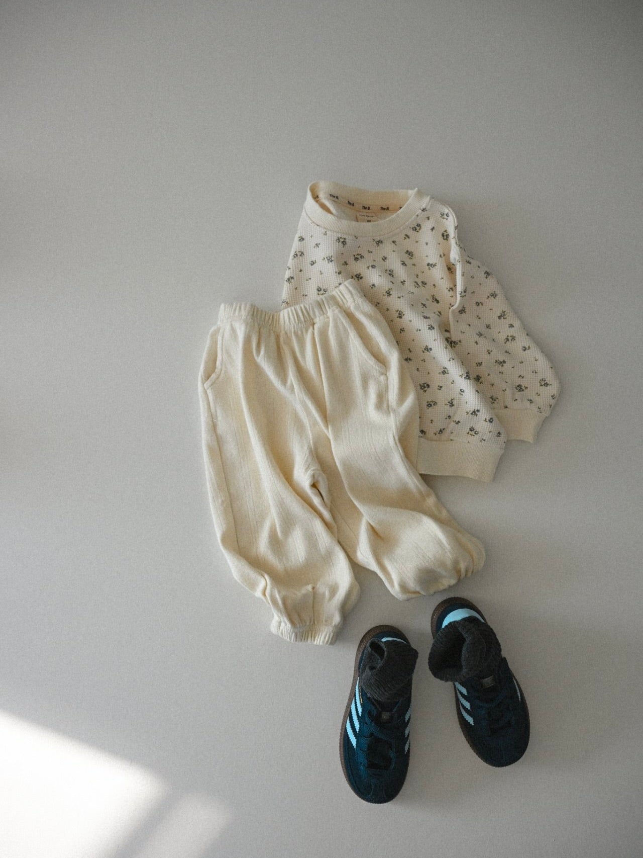 Flower waffle sweatshirt