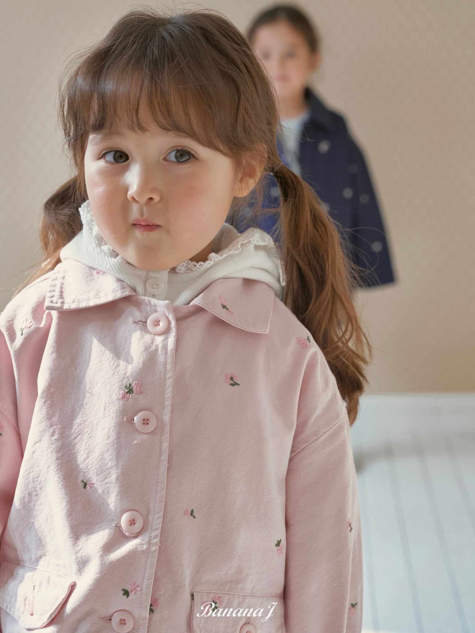 Floral embroidery jacket