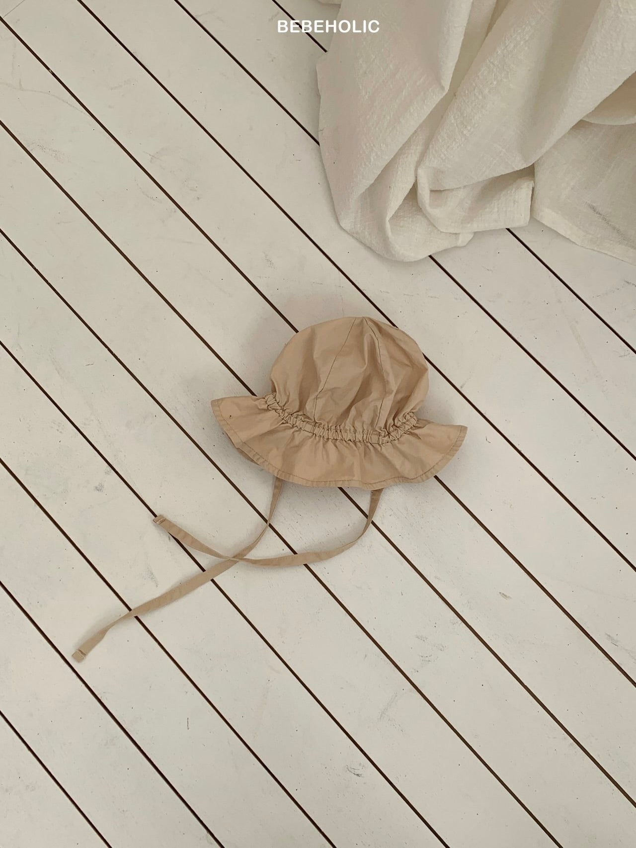 Summer bucket hat