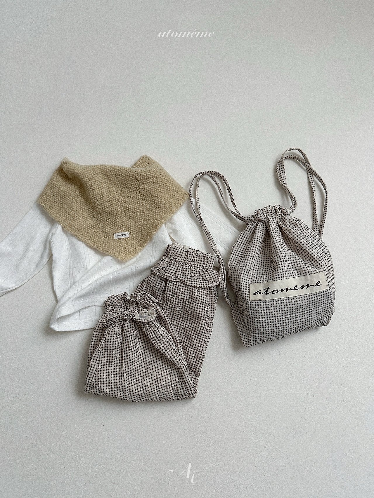 Mellow knit scarf
