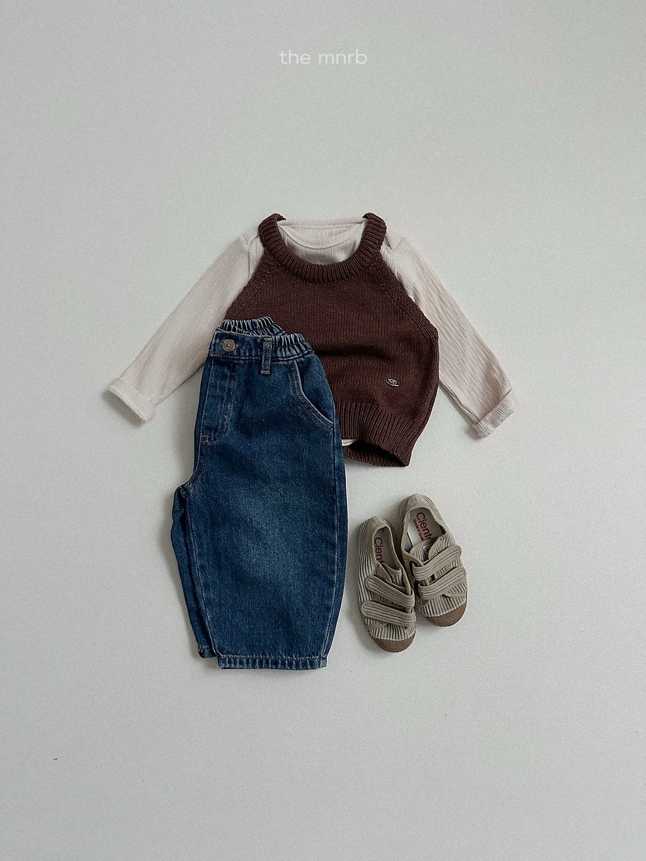 Halter neck knit