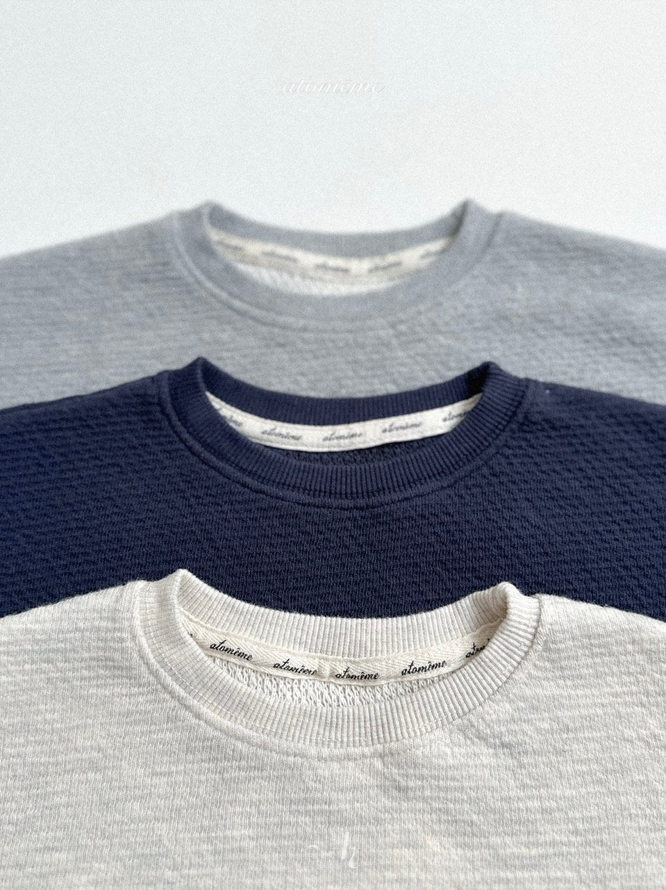 Minimal sweatshirt