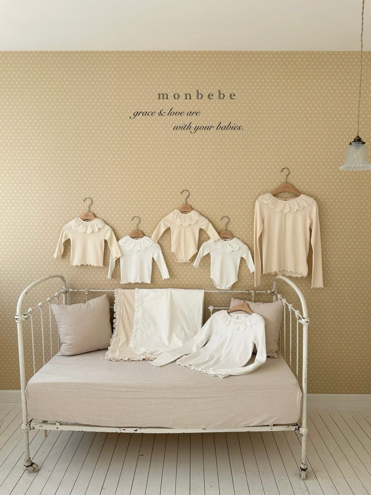 Iris T shirt (adult)