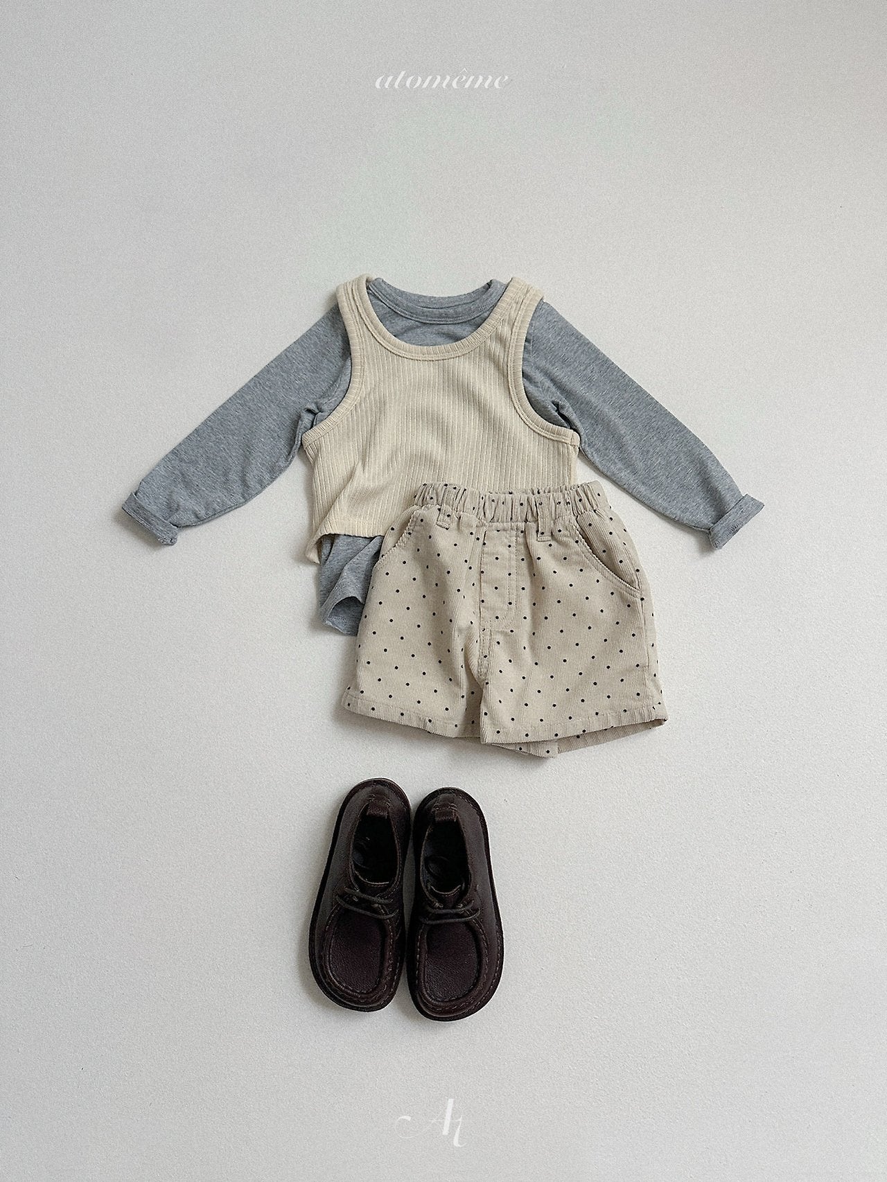 Dot corduroy pants