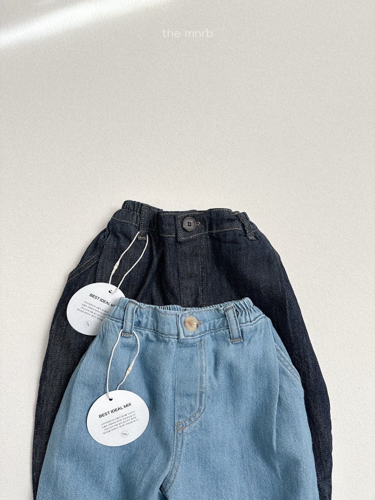 Turtle Pintuck Pants