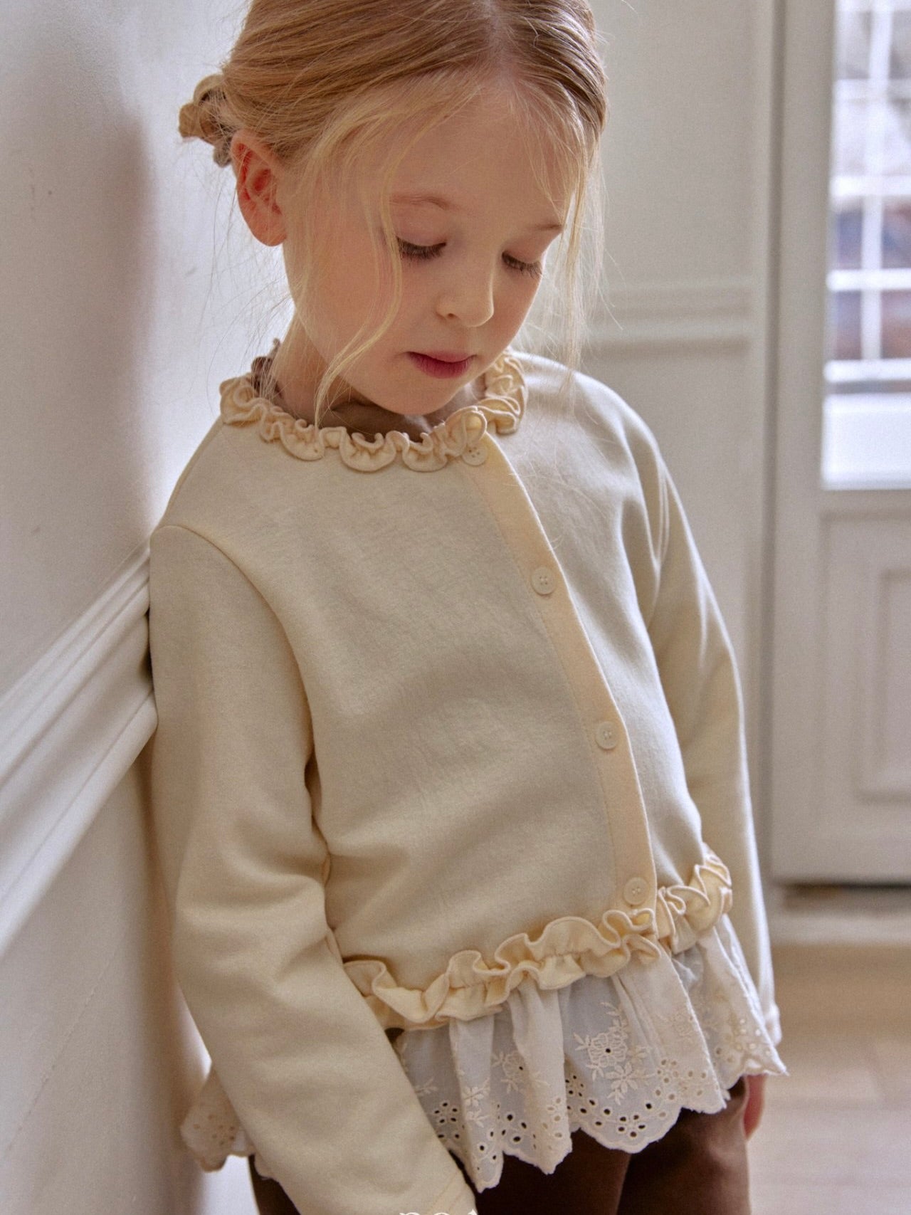 Lace frill cardigan