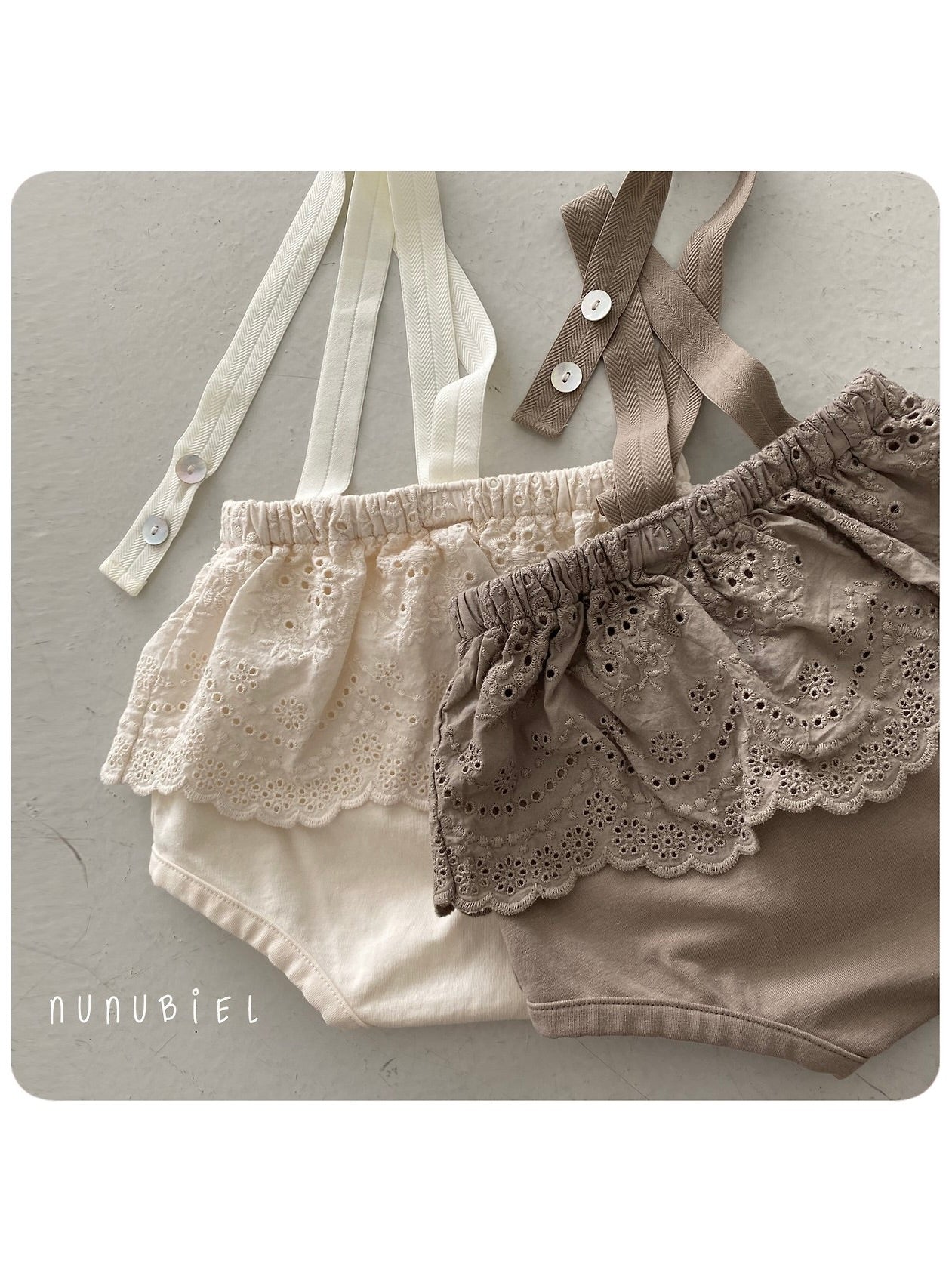 Lace skirt bloomer