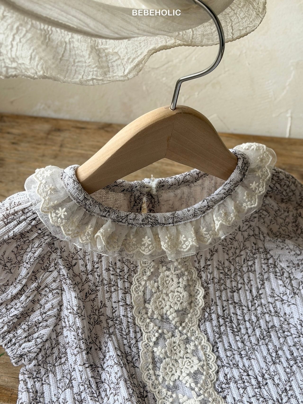 Songi frill rompers