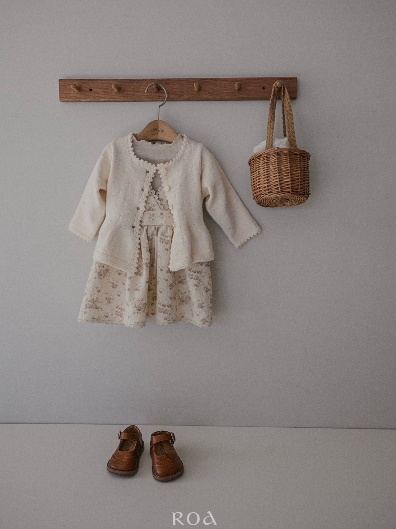 Flare knit cardigan