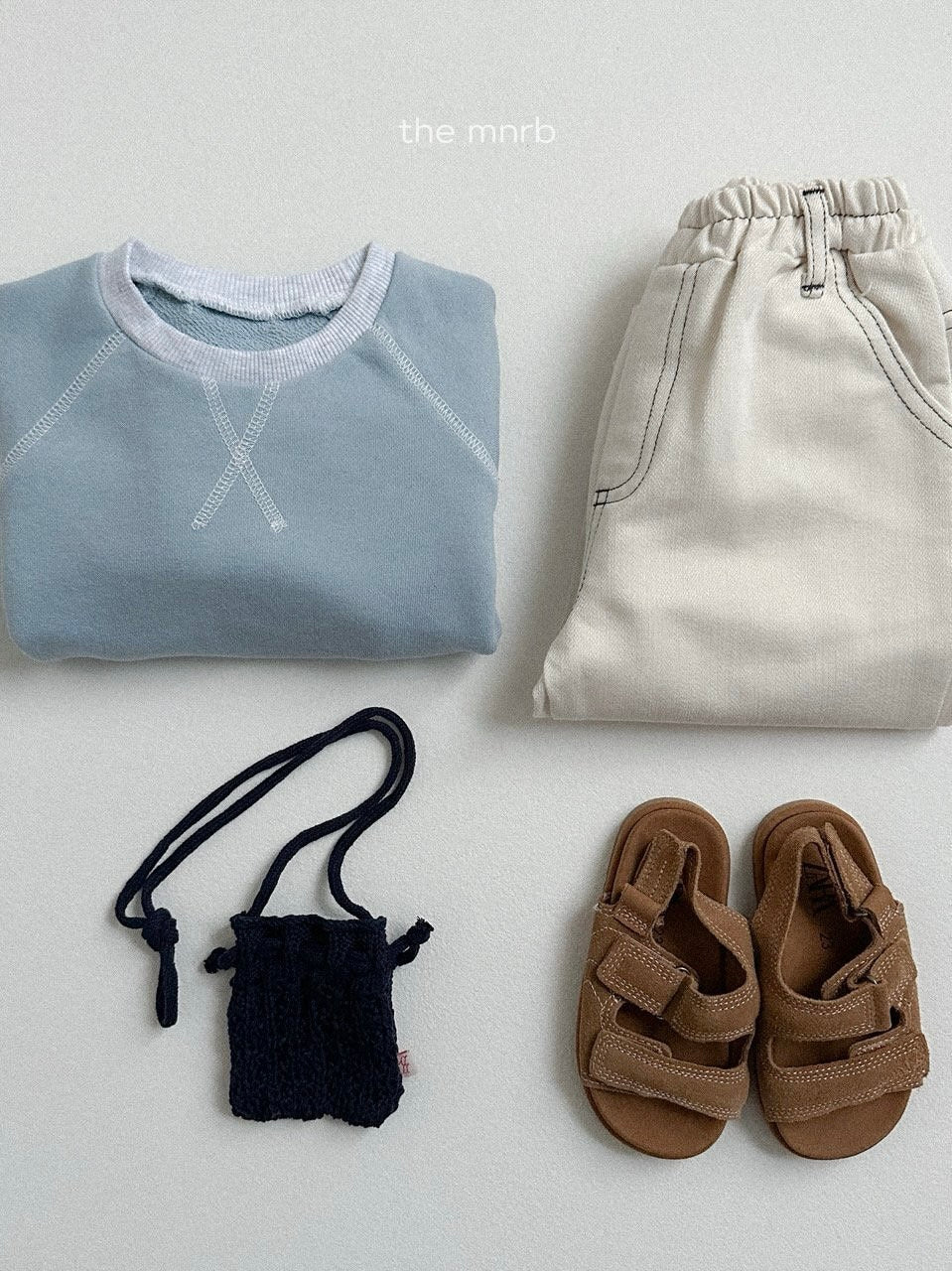 Momo colored sweatshirt