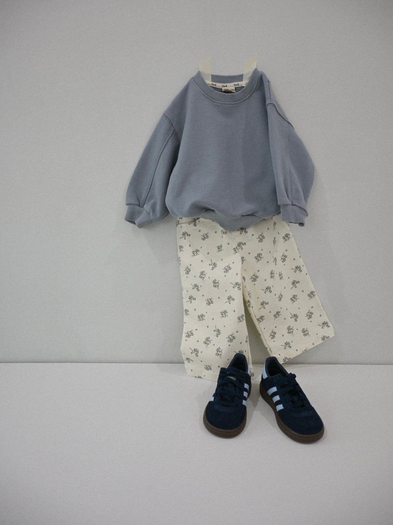 Patterned straight pants