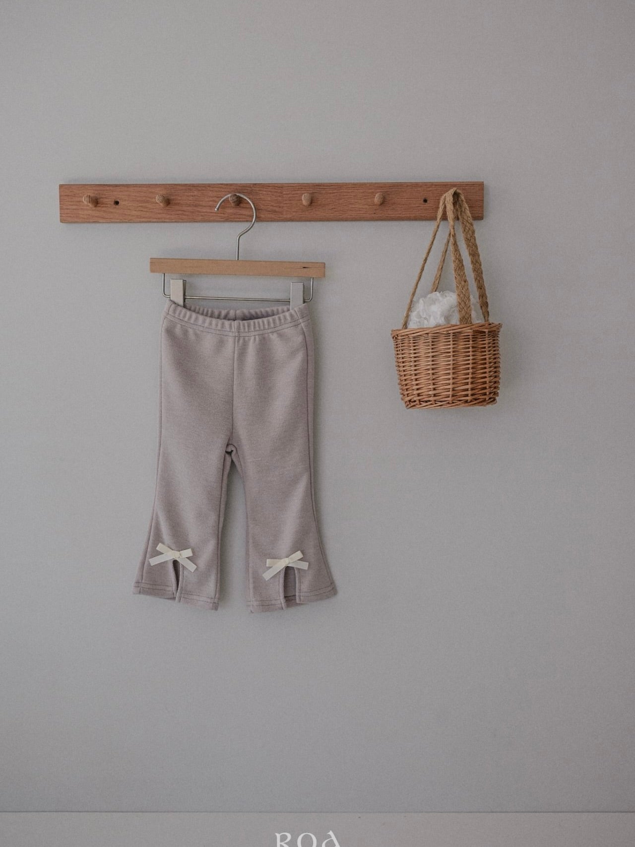 Ribbon flare pants