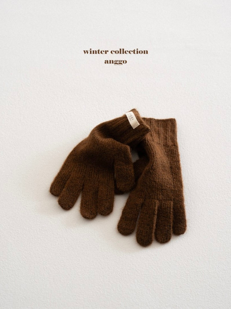 Anggo knit gloves