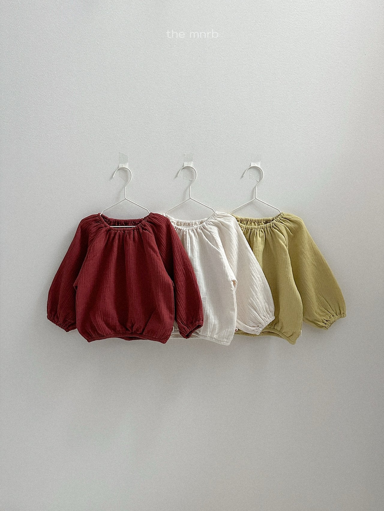 Balloon blouse