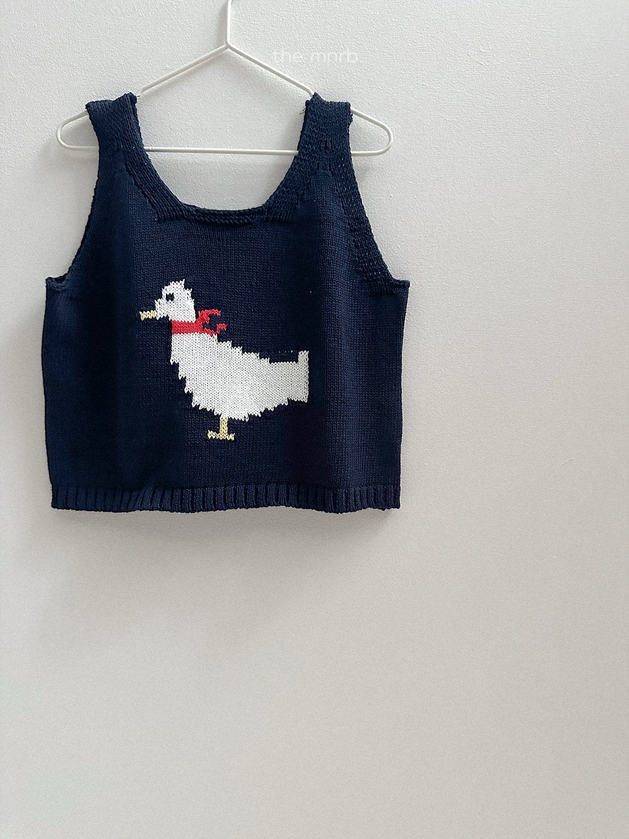 Duck knit vest