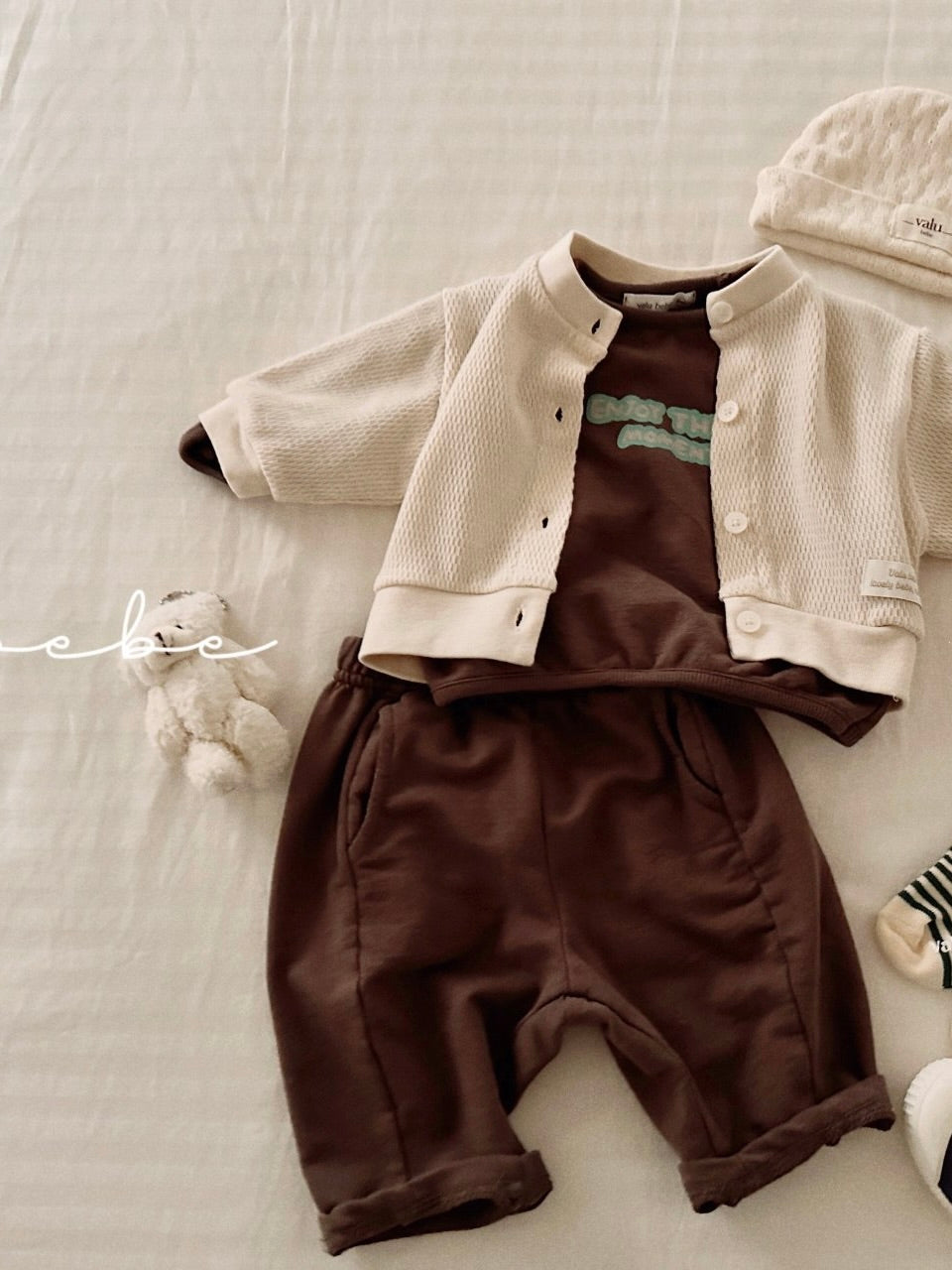 Fron slit ribbed pants